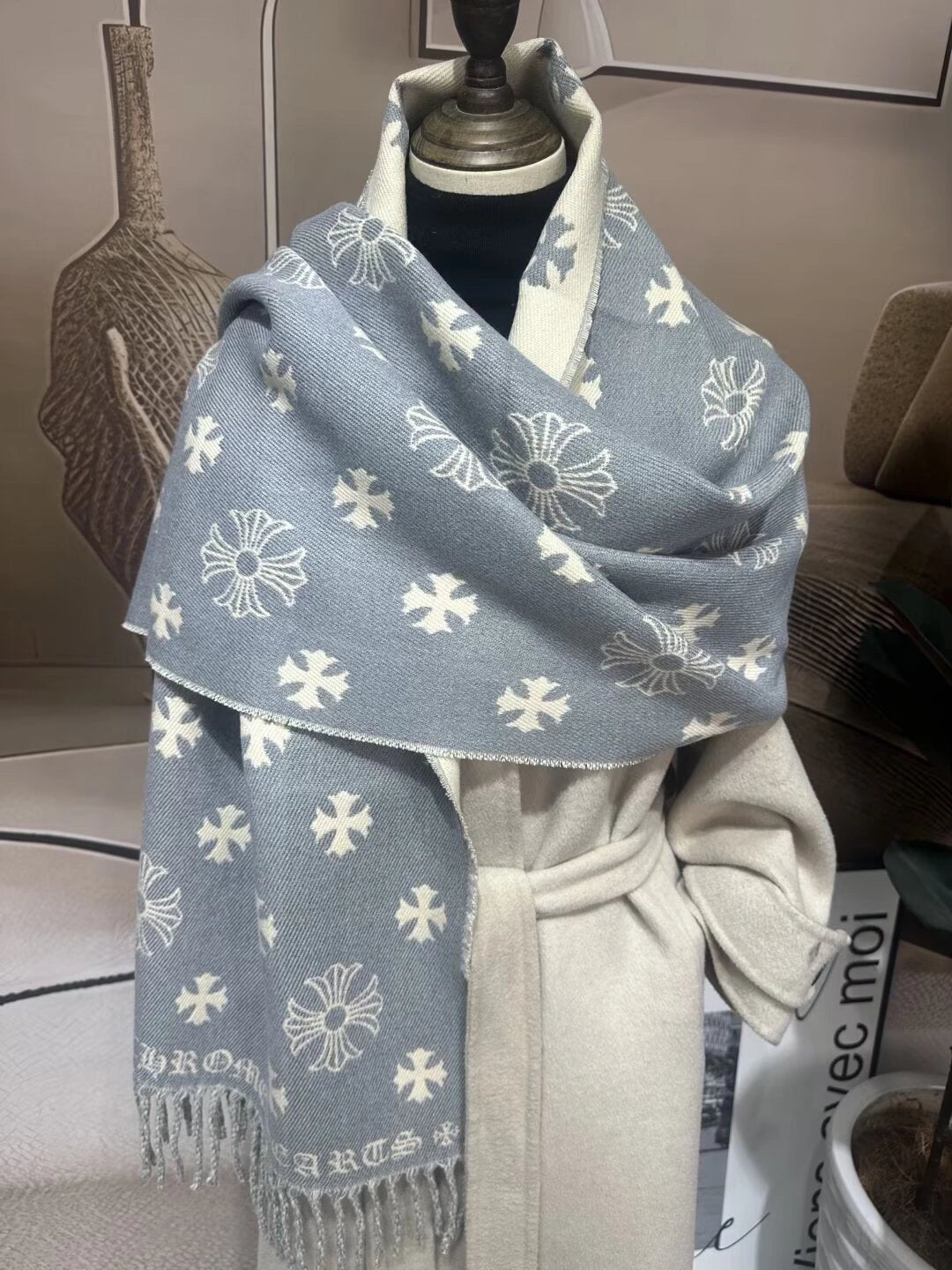 Celestial Motif Soft-Woven Shawl - Eastern Aura product image 35