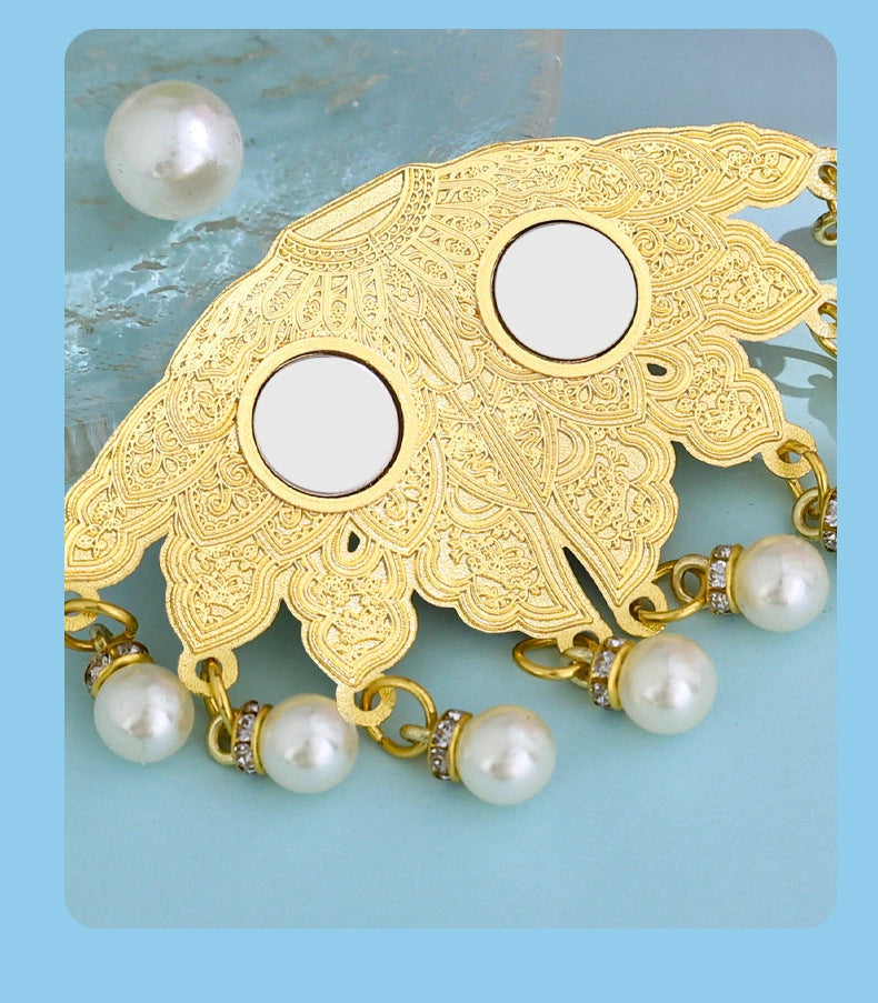 Eastern Aura Cloud Shoulder Heritage Art Magnet — product detail image 44