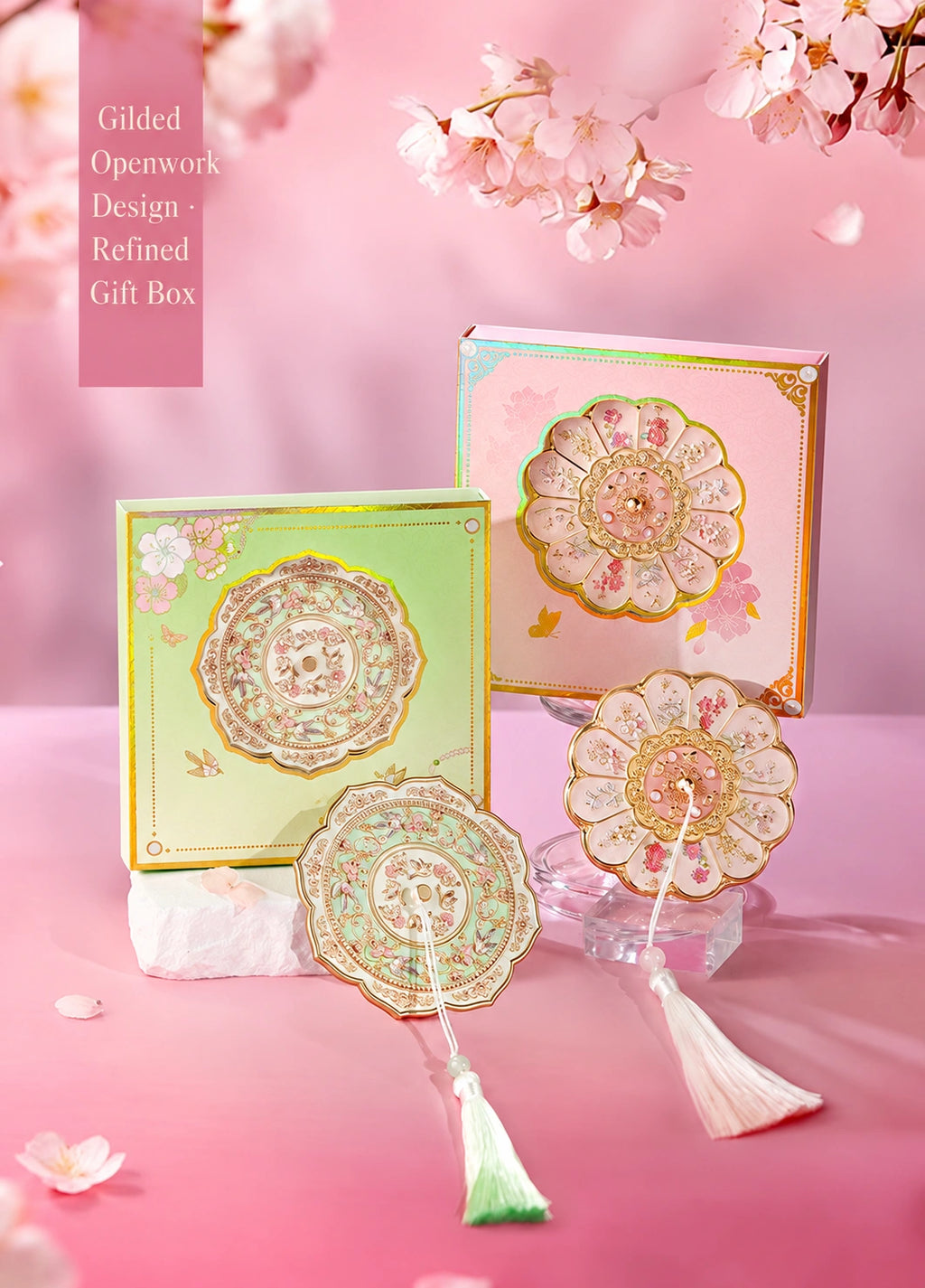 Eastern Aura Forbidden City Relief Hand Mirror — product detail image 13