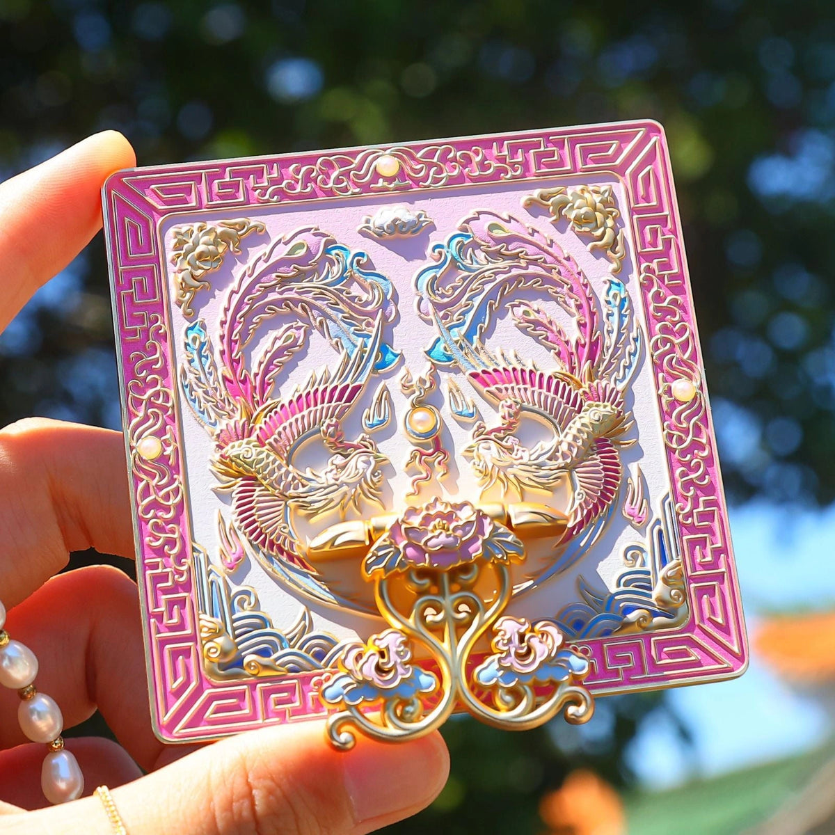 Eastern Aura Beijing Heritage Handle Mirror — product detail image 9