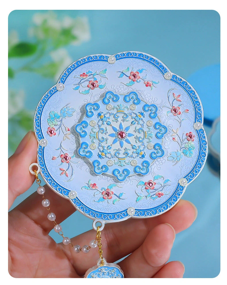 Eastern Aura Beijing Heritage Handle Mirror — product detail image 14