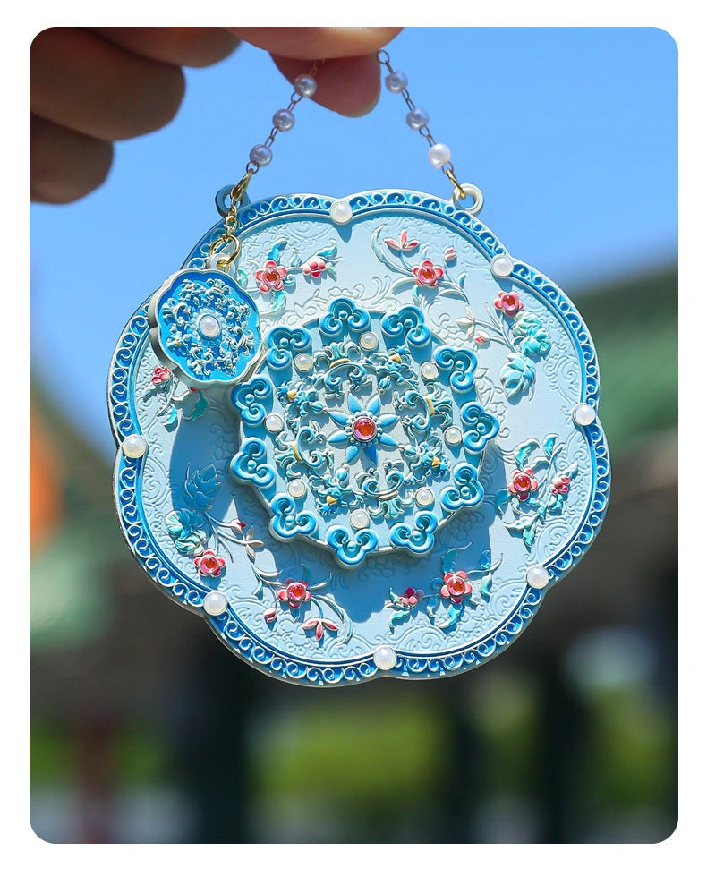 Eastern Aura Beijing Heritage Handle Mirror — product detail image 19