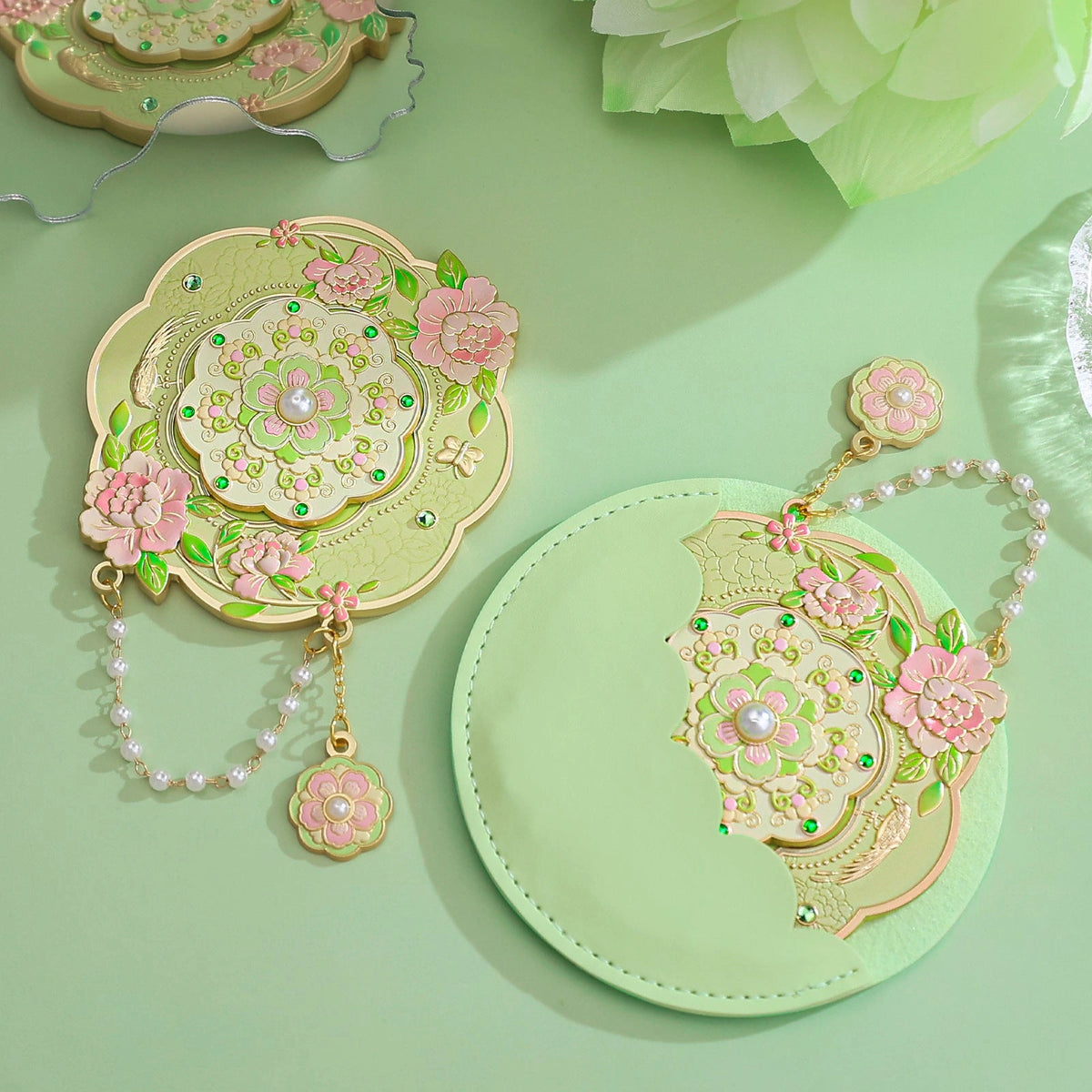 Eastern Aura Phoenix Crown Rotating Hand Mirror — product detail image 3