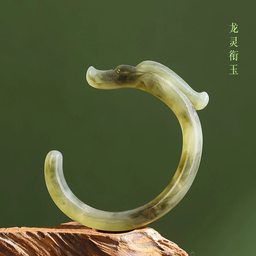 Eastern Aura Antique Relic Resin Art Magnet — hero product image 1