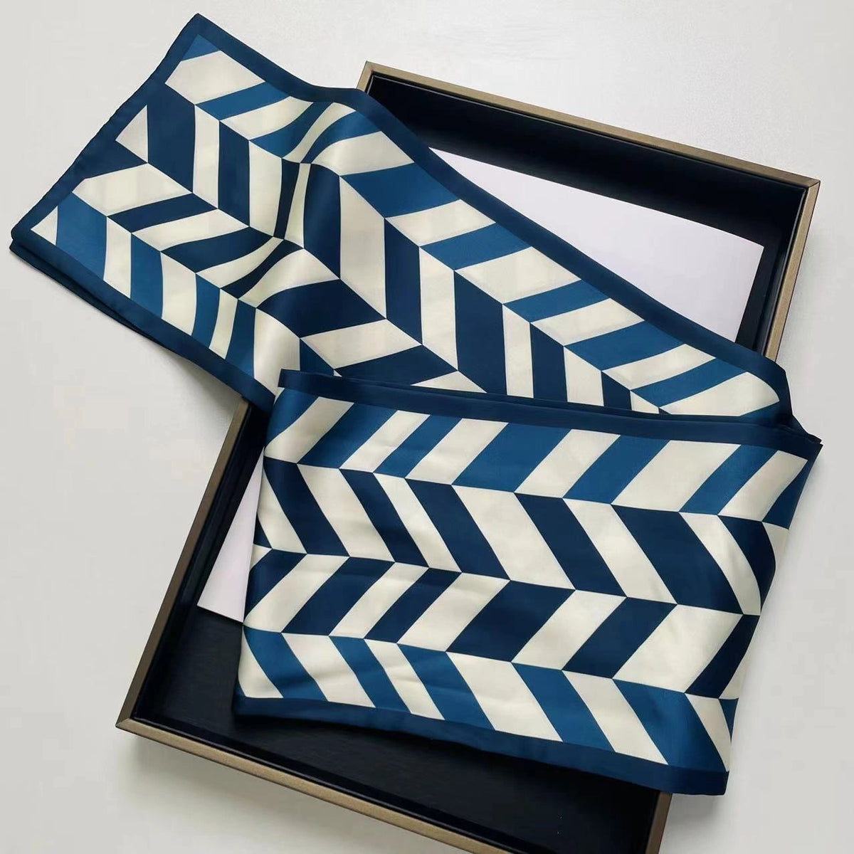 Eastern Aura Silk-Feel Ribbon Scarf — product detail image 13