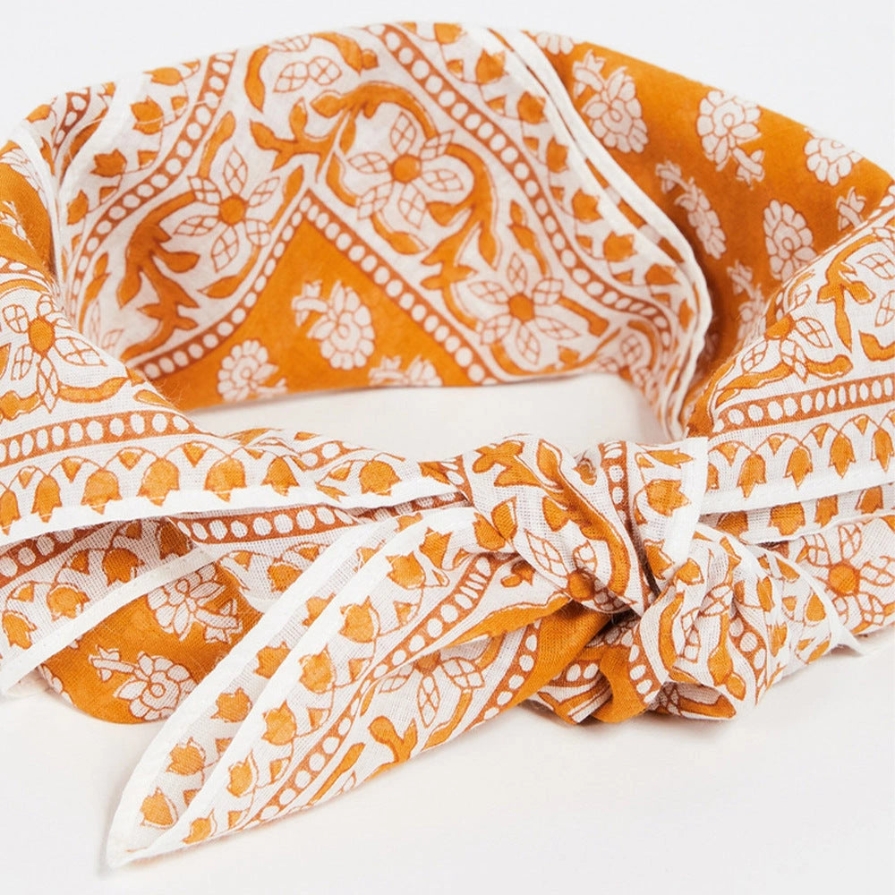 Eastern Aura Paisley Cotton-Feel Square Scarf — product detail image 11